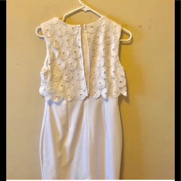 Calvin Klein - Picture 4 of 6